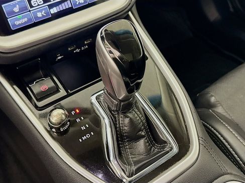 Used 2022 Subaru Outback Limited image 21