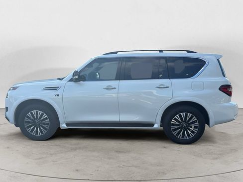 Used 2022 Nissan Armada SL w/ Midnight Edition Package AWD/4WD image 6