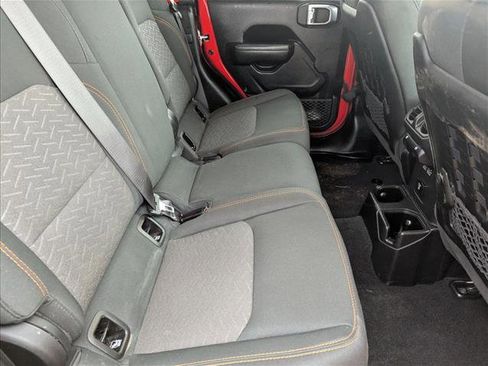 Used 2021 Jeep Gladiator Mojave image 17
