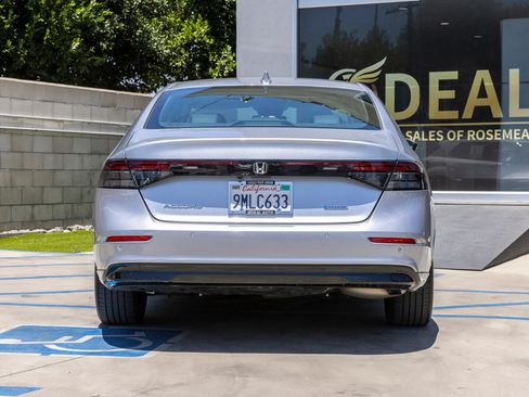 Used 2024 Honda Accord EX-L image 15