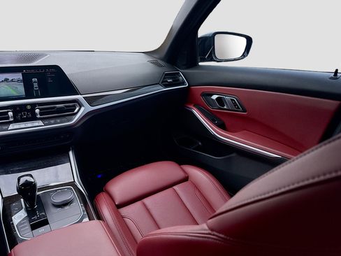 Used 2022 BMW 330i 330i w/ Convenience Package image 22