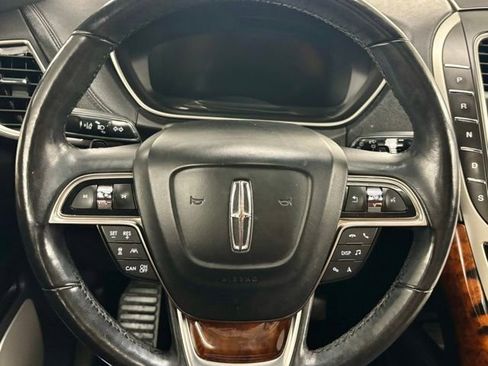 Used 2019 Lincoln Nautilus Reserve w/ Ultimate Package image 24