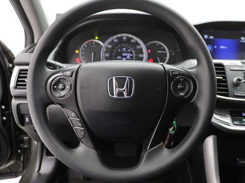 Used 2014 Honda Accord LX image 17