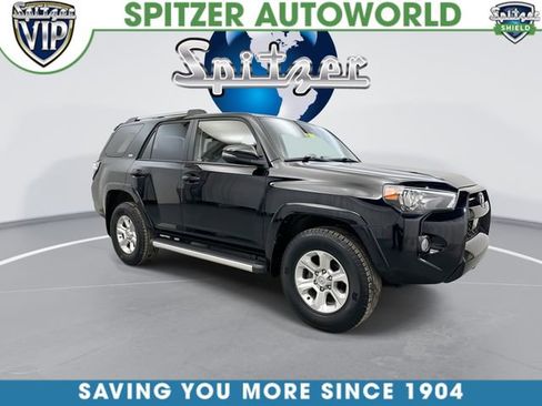 Used 2020 Toyota 4Runner SR5 Premium w/ Moonroof Package image 3