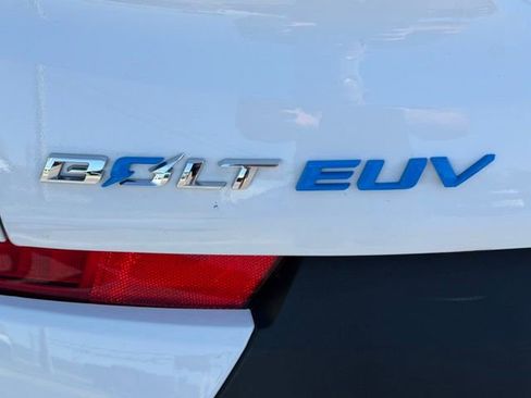 Certified 2022 Chevrolet Bolt EUV Premier w/ Sun & Sound Package FWD image 14