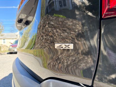 Certified 2024 Kia Seltos LX AWD/4WD image 10