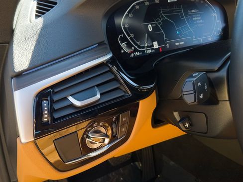 Used 2023 BMW 530e w/ Premium Package image 13