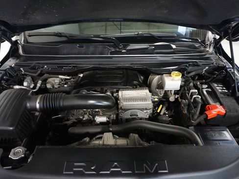 Used 2024 RAM 1500 Laramie image 33