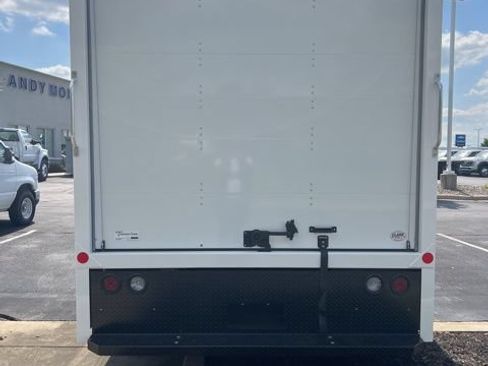 New 2025 Ford E-450 and Econoline 450 Super Duty w/ Driver's Safety Package RWD image 4
