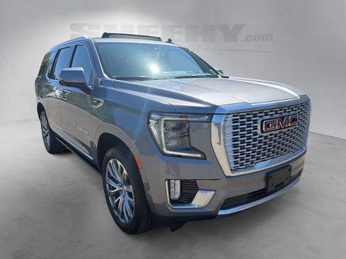 Used 2021 GMC Yukon Denali w/ Denali Ultimate Package AWD/4WD image 2