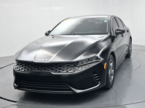 Used 2023 Kia K5 LXS FWD image 3