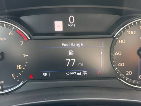 Used 2019 Cadillac XT4 Sport w/ Cold Weather Package AWD/4WD image 29