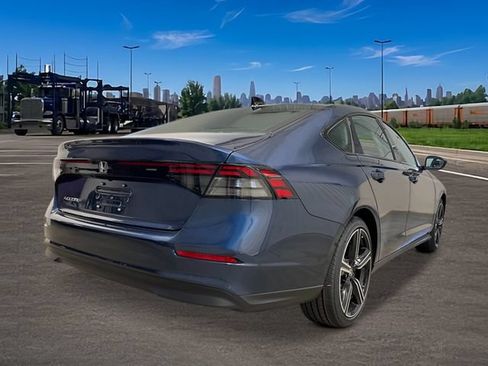 New 2026 Honda Accord SE image 5
