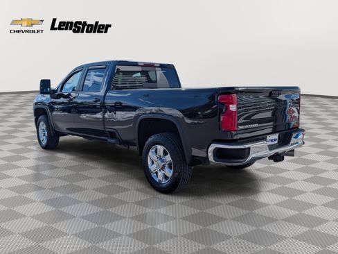 Used 2022 Chevrolet Silverado 2500 LT w/ All Star Edition image 3