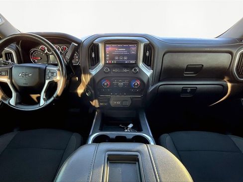 Used 2022 Chevrolet Silverado 1500 LT Trail Boss w/ Bed Protection Package image 16