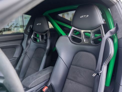 Used 2022 Porsche 911 GT3 RWD image 4