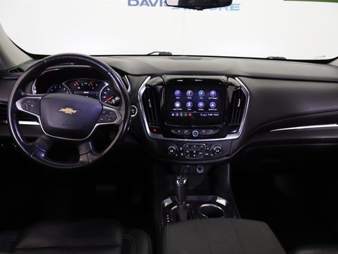 Used 2020 Chevrolet Traverse LT w/ LT Premium Package FWD image 14