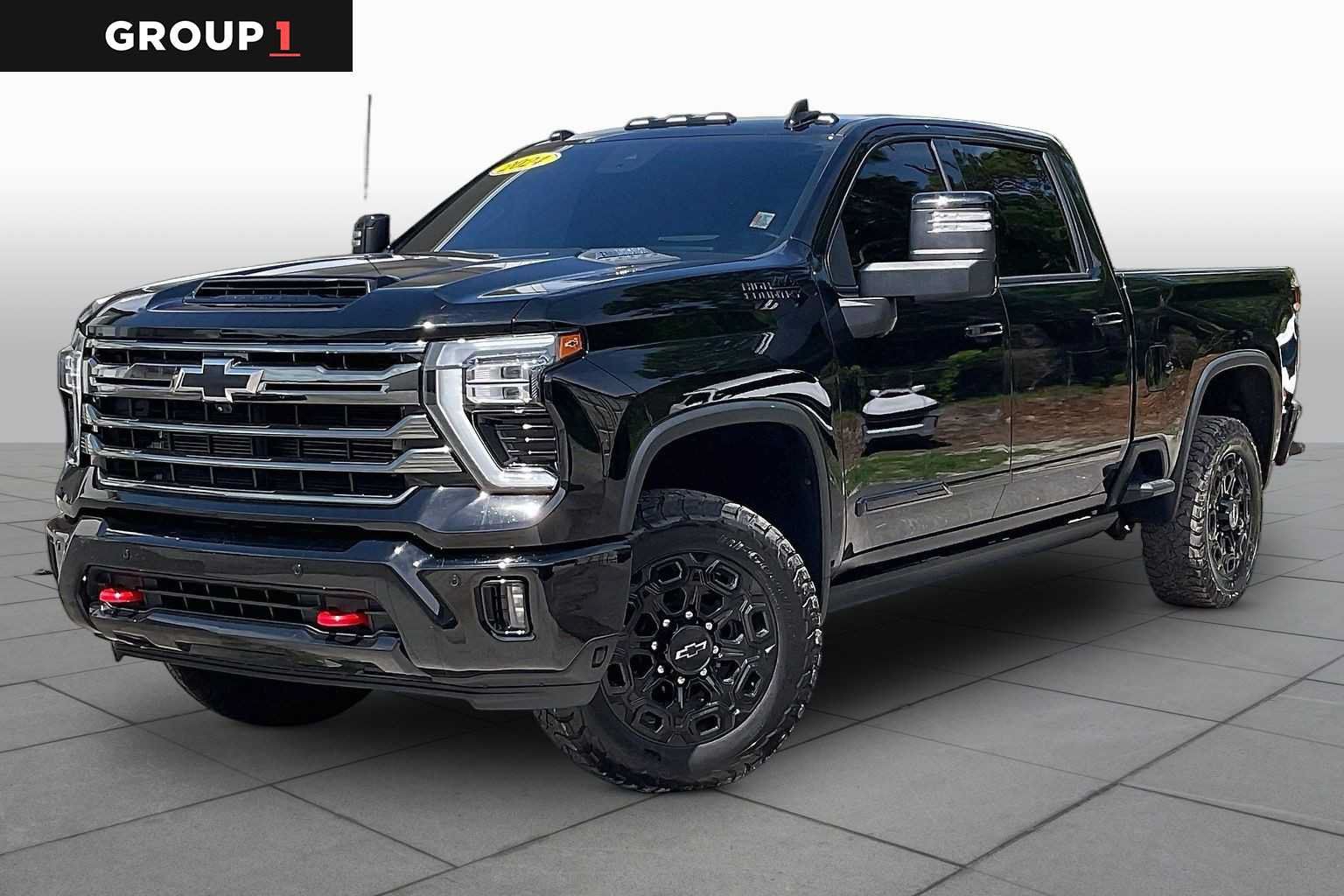 Used 2024 Chevrolet Silverado 2500 High Country w/ High Country Premium Package AWD/4WD image 1