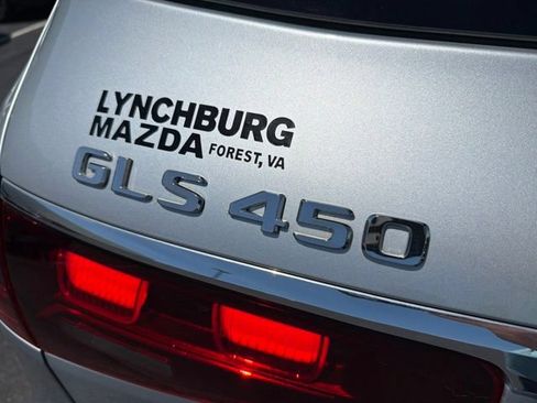 Used 2025 Mercedes-Benz GLS 450 4MATIC image 12
