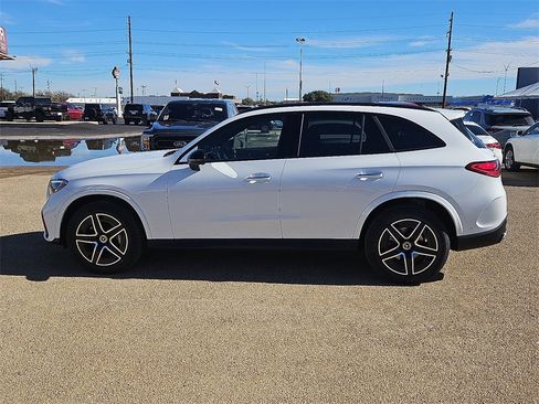 Certified 2026 Mercedes-Benz GLC 300 4MATIC image 3