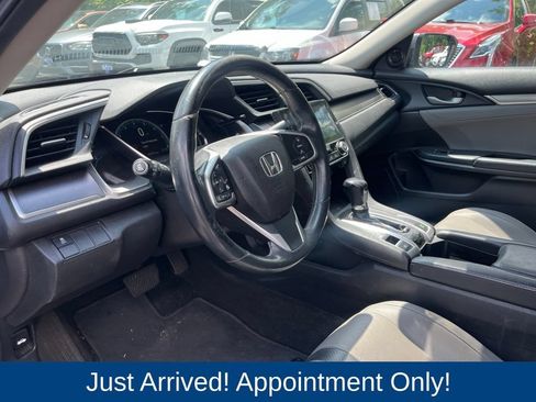 Used 2017 Honda Civic EX-L image 9
