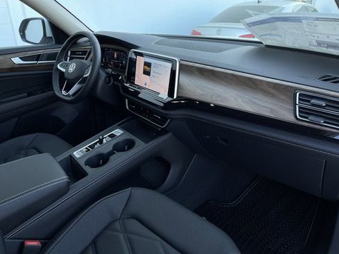 New 2026 Volkswagen Atlas SE image 20