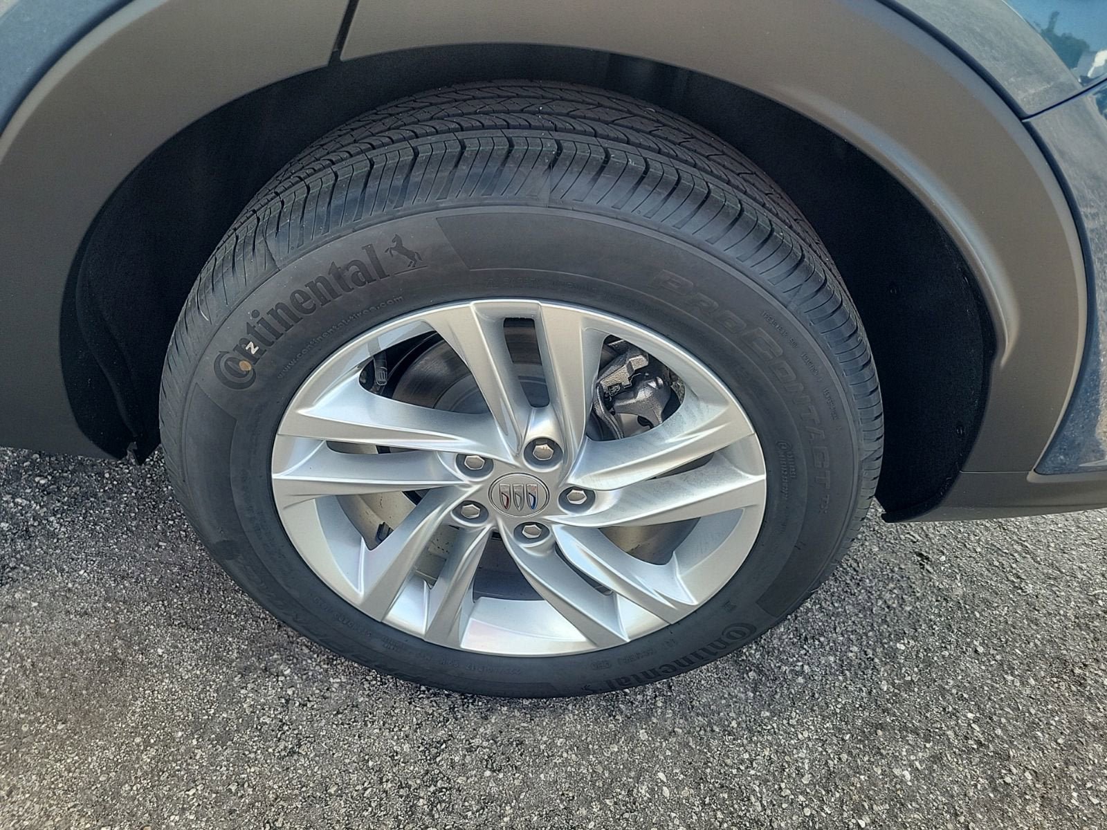 New 2026 Buick Envista Sport Touring w/ Convenience I Package FWD image 8