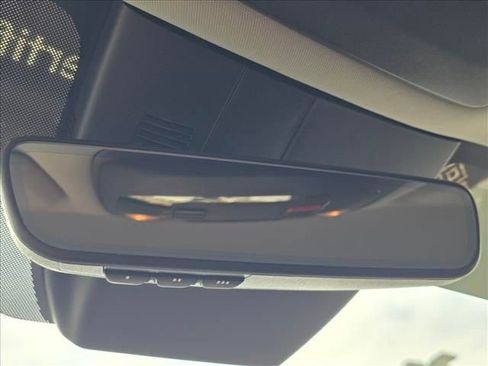 Used 2023 Kia Carnival SX FWD image 23