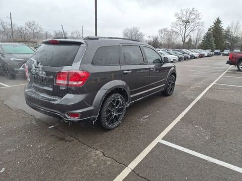 Used 2019 Dodge Journey GT w/ Blacktop Package image 6