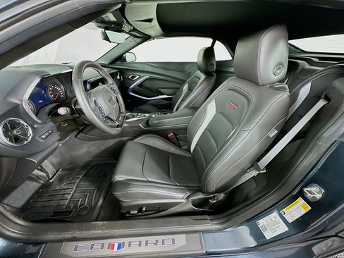 Used 2023 Chevrolet Camaro SS RWD image 29