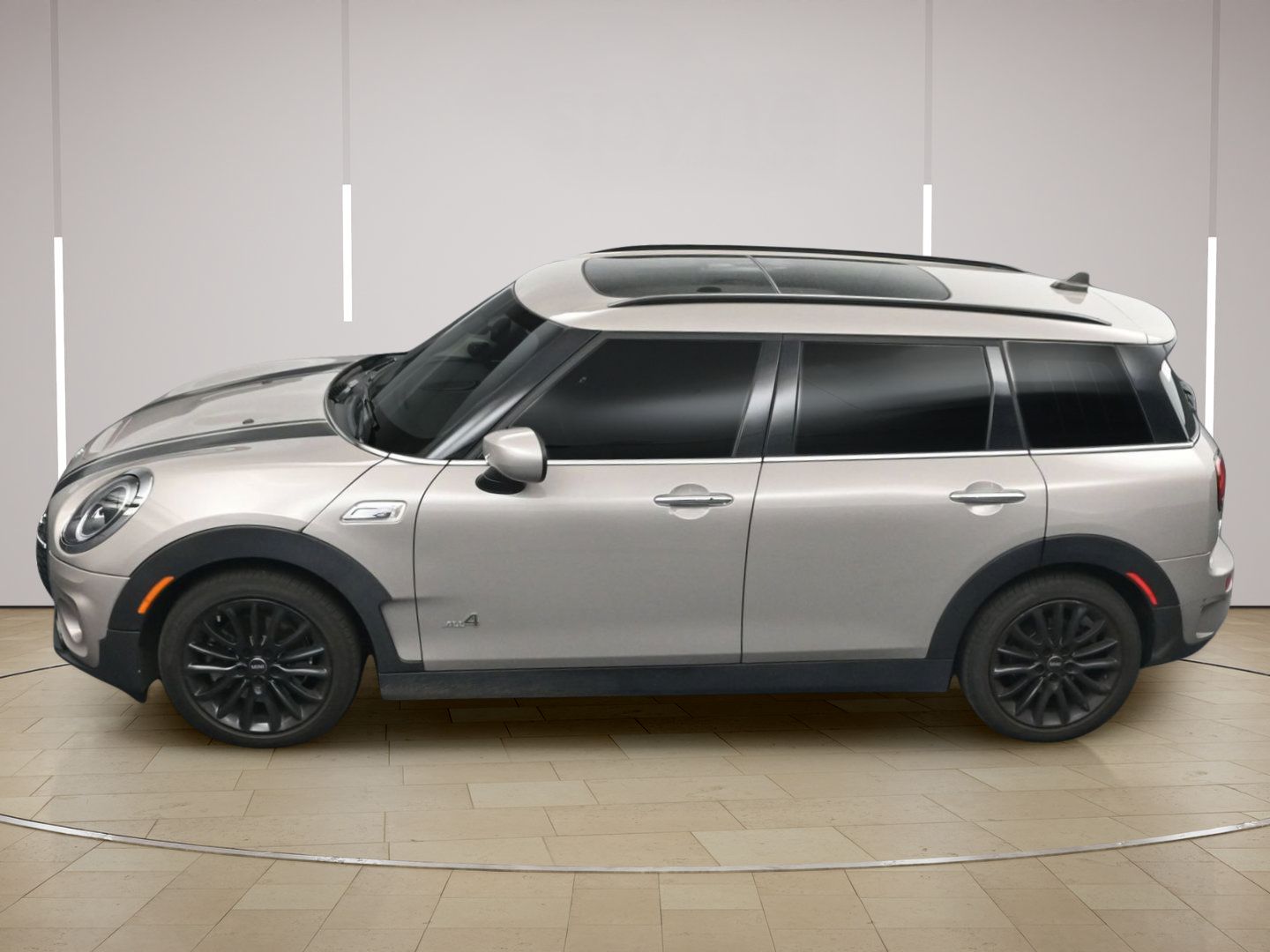 Used 2022 MINI Cooper Clubman S AWD/4WD image 32