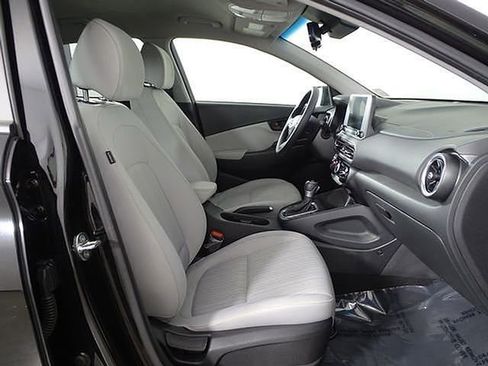 Used 2023 Hyundai Kona SEL image 14