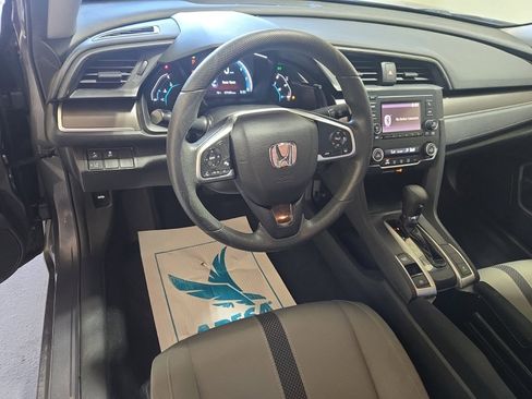 Used 2019 Honda Civic LX image 11