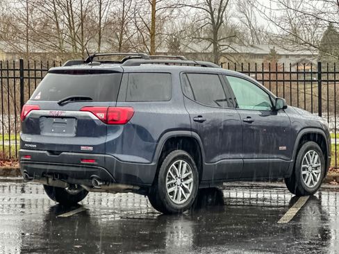 Used 2019 GMC Acadia SLE w/ Driver Alert Package I image 3