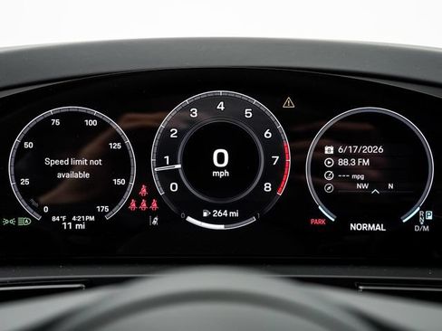 New 2026 Porsche Cayenne Coupe AWD/4WD image 18