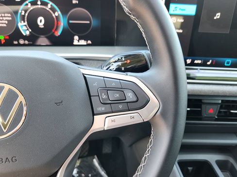New 2026 Volkswagen Tiguan S AWD/4WD image 18