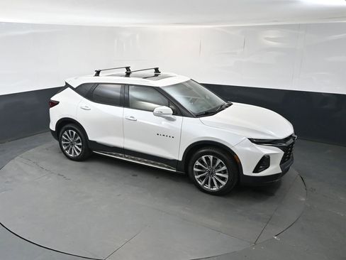 Used 2022 Chevrolet Blazer Premier w/ Enhanced Convenience Package AWD/4WD image 33