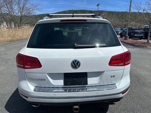 Used 2017 Volkswagen Touareg Wolfsburg Edition AWD/4WD image 4