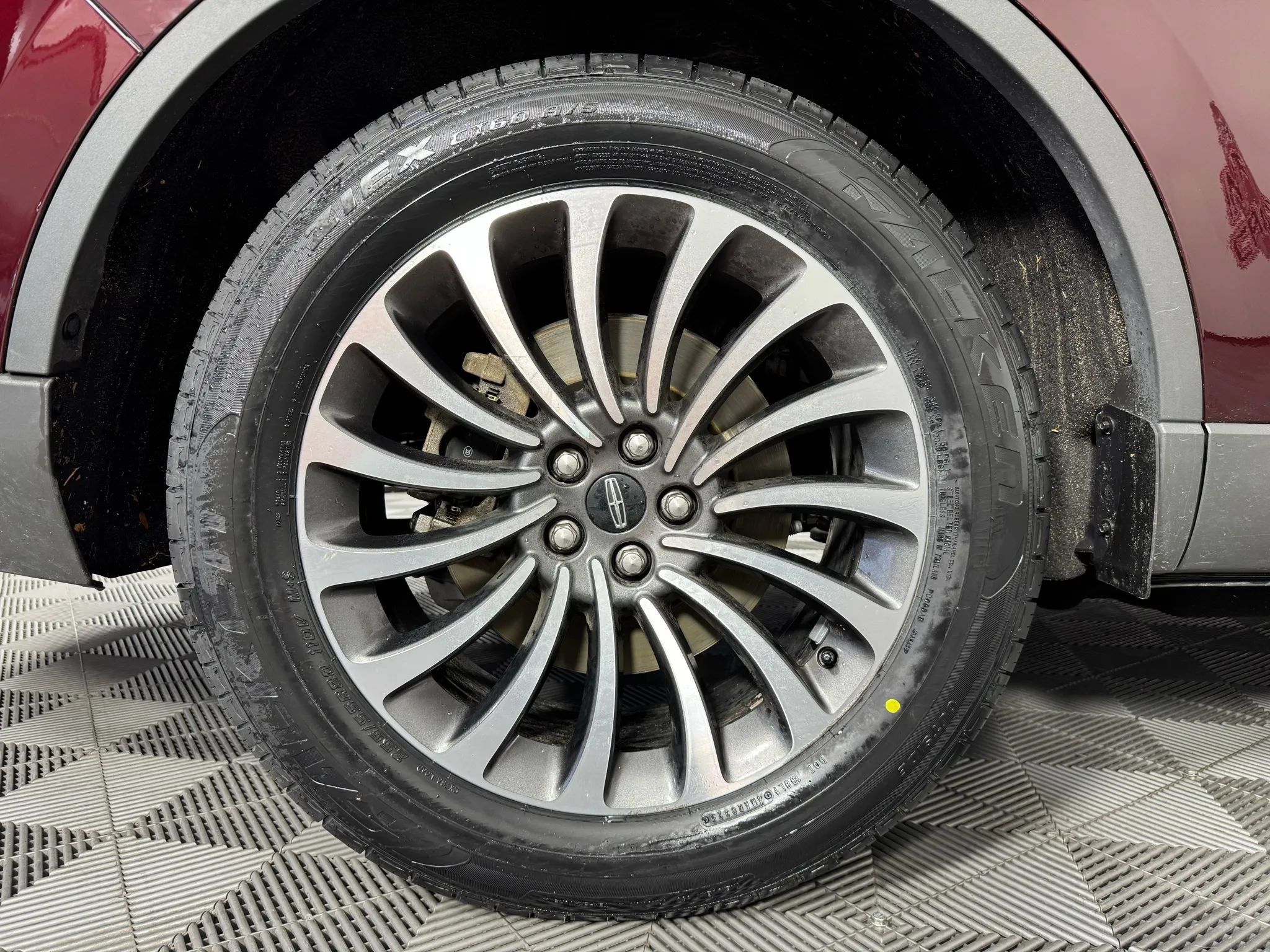Used 2022 Lincoln Aviator Reserve w/ Elements Package Plus AWD/4WD image 52