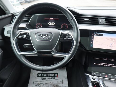 Used 2021 Audi e-tron Premium AWD/4WD image 10