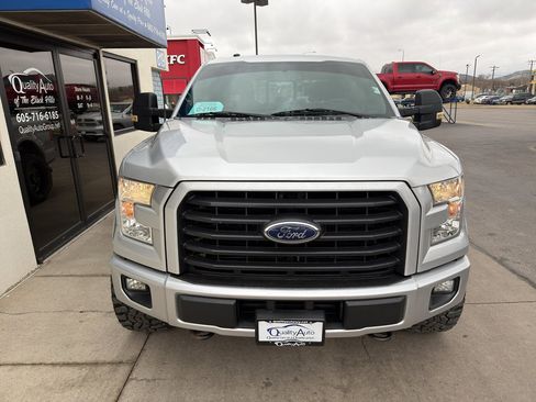 Used 2017 Ford F150 XLT w/ Equipment Group 302A Luxury AWD/4WD image 3