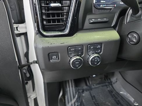 Certified 2025 GMC Sierra 1500 Denali image 21