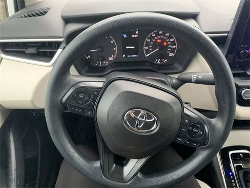Certified 2023 Toyota Corolla LE image 19