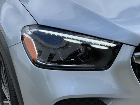 Certified 2025 Mercedes-Benz GLE 350 4MATIC image 11