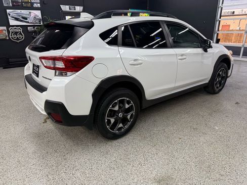 Used 2018 Subaru Crosstrek 2.0i Premium w/ Eyesight System image 5
