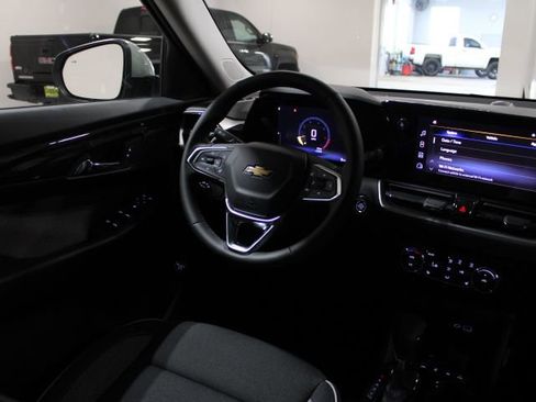 New 2026 Chevrolet TrailBlazer LT w/ Convenience Package AWD/4WD image 42