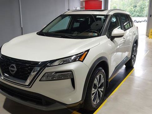 Used 2023 Nissan Rogue SV w/ SV Premium B Package AWD/4WD image 18