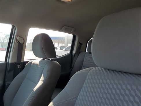 Used 2022 Toyota Tacoma 2WD Double Cab image 16