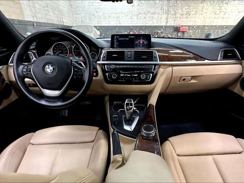 Used 2019 BMW 430i Coupe w/ Convenience Package RWD image 17