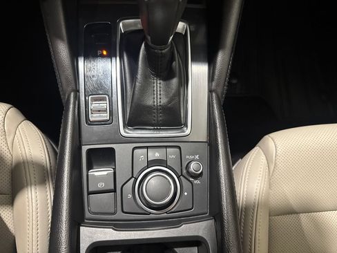 Used 2017 MAZDA MAZDA6 Touring FWD image 36